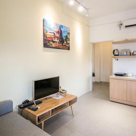 הו צ'י מין סיטי Scandinavian Apartment With Balcony In Bui Vien מראה חיצוני תמונה