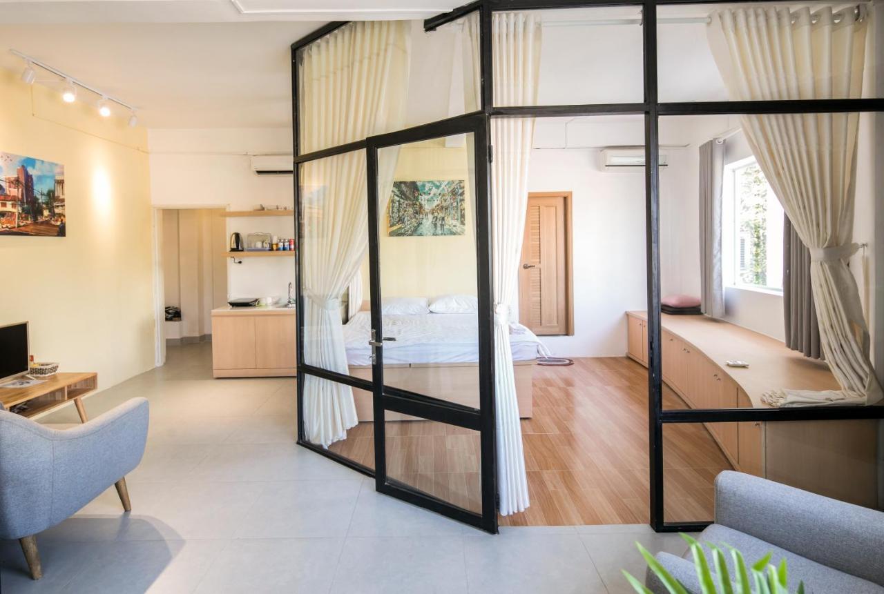 הו צ'י מין סיטי Scandinavian Apartment With Balcony In Bui Vien מראה חיצוני תמונה